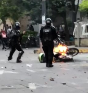 Disturbios en Cartago, piden al Esmad retirarse de la zona del hospital: “Los gases afectan a los enfermos” | Noticias de Buenaventura, Colombia y el Mundo