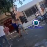 perro excremento en Santa Marta pelea