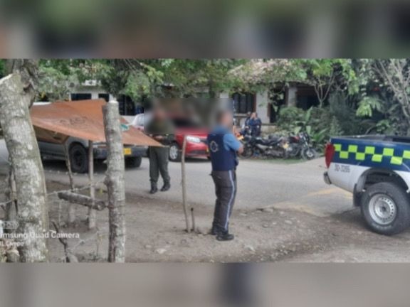 Un herido presuntamente robó un carro de ganado en la vía Florida - El Ortigal, entre Valle y Cauca