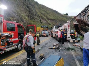 Confirmaron que 7 personas fallecieron en el accidente en Nariño, el bus iba para Cali