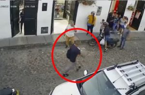 For tripping over a helmet, everything ended in tragedy, now they are looking for "Richi" who attacked the motorcycle with a knife