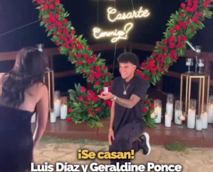 Lucho Diaz le propuso matrimonio a su novia en Colombia