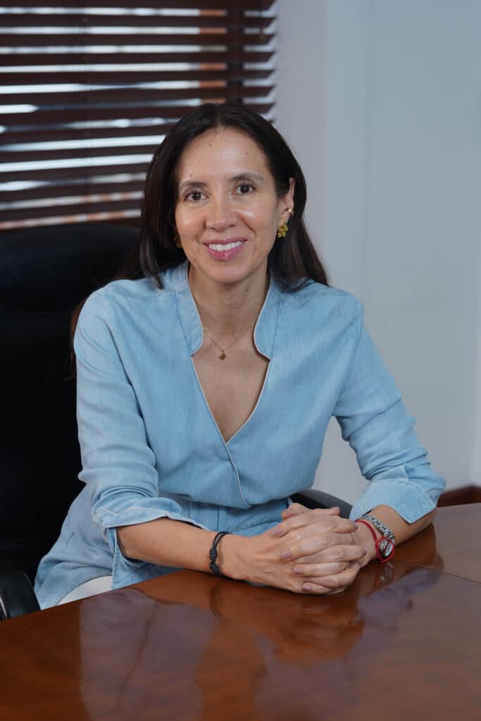 Lina Moreno, Gerente de Seguros del Banco W