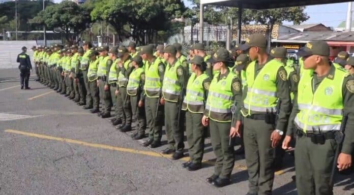 Más de 1.000 policías cuidarán a propios y turistas durante la Feria de Cali.