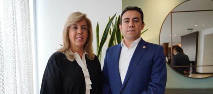 La U eligió a Clara Luz Roldán y Alexander Vega, como nuevos directores del partido.